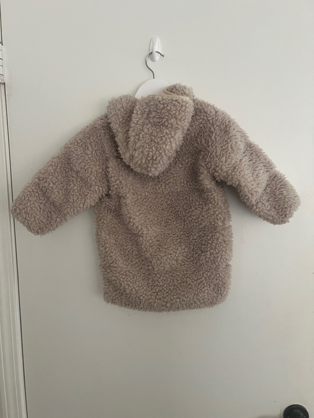 Patagonia Baby 12-18 mos Recycled Hi-Loft Parka - Picture 10 of 10